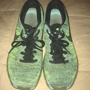 Nike flyknit air max 9